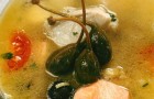 Рыбный суп с каперсами и луком-пореем