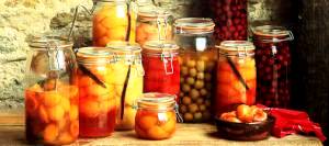 консервирование фруктов и ягод