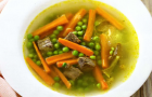 Суп из говядины и зеленого горошка в скороварке