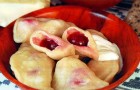 Бабушкины вареники с вишней и ягодным киселем