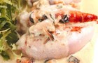 Фаршированные кальмары с соусом из мидий