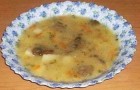 Суп из пастернака с базиликом и свежими шампиньонами