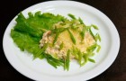 Салат-латук с горчичным соусом