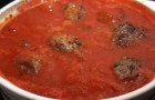 Тефтели в томатном соусе в арогриле